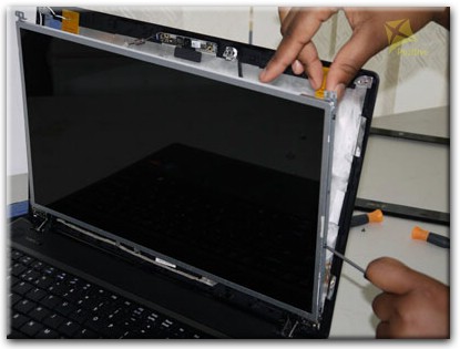 Замена экрана ноутбука Emachines в Солнечногорске